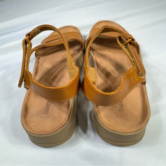 Baretraps Women’s Frolick Dark Camel Sandals - Picture 5 of 8